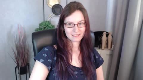 emma online show from 03/12/26, 02:56