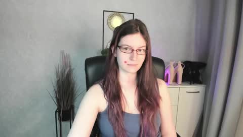 emma online show from 05/06/26, 05:46
