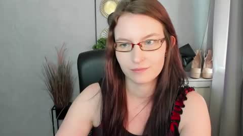 emma online show from 07/28/26, 02:13