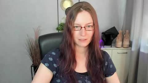 emma online show from 07/30/26, 12:26