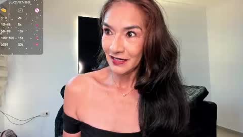Emma  online show from 06/11/26, 11:30