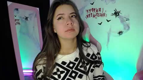 Emma online show from 10/30/25, 01:18