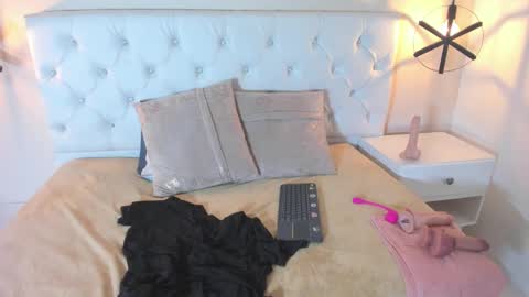 Emma online show from 02/05/25, 06:15