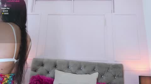 Emma online show from 02/11/25, 11:43