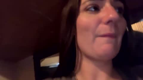 Snapshot of emma_rae93 chatting on 12/07/24, 01:51 Emily online show from 12/07/24, 01:51