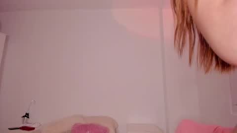 Emma   online show from 02/28/25, 03:59