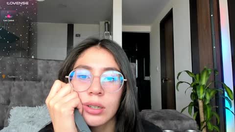Emma online show from 12/18/24, 05:31