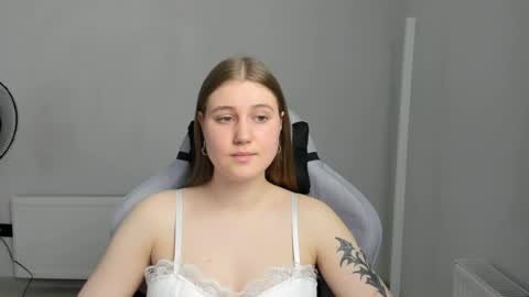 Emma online show from 06/18/26, 12:09