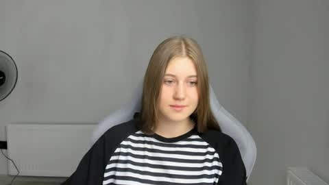 Emma online show from 07/22/26, 06:16