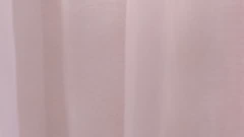 Ema online show from 12/04/24, 11:52