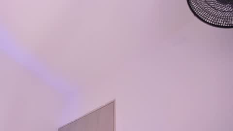 Ema online show from 12/13/24, 07:43