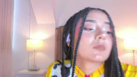 Ema online show from 06/06/26, 12:21