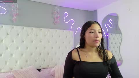 emma_visconti online show from 09/16/25, 11:55