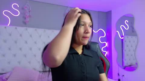 emma_visconti online show from 09/30/25, 12:32