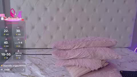 Snapshot of emma_visconti1 chatting on 11/28/25, 02:42 emma online show from 11/28/25, 02:42