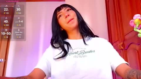 Emma web online show from 10/17/25, 04:20