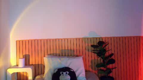 Emma web online show from 06/12/26, 12:04