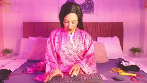 Snapshot of emma_wilder_ chatting on 04/01/26, 08:17 Emma online show from 04/01/26, 08:17