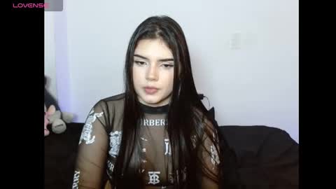 Snapshot of emma_yui19 chatting on 09/28/25, 12:49 emma online show from 09/28/25, 12:49