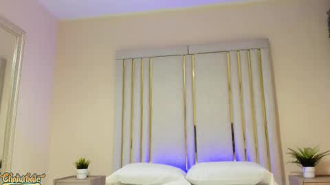 Snapshot of emmaahills chatting on 11/18/25, 11:36 emmaahills online show from 11/18/25, 11:36