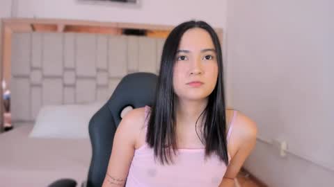 Emma online show from 08/08/26, 11:45