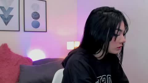 Emma  online show from 06/13/26, 10:13