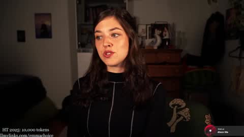 Snapshot of emmachoice chatting on 10/18/25, 12:02 emmachoice online show from 10/18/25, 12:02