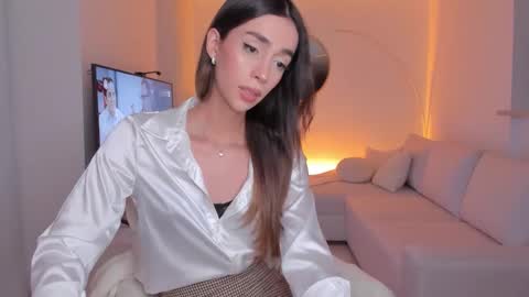 Emma voger online show from 10/25/25, 12:29