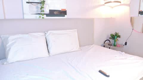 emmacrystal_ online show from 06/04/26, 03:01