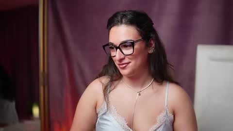  Emma  online show from 07/20/26, 09:17