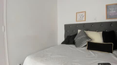 Snapshot of emmadasilva chatting on 11/21/25, 11:25 emmadasilva online show from 11/21/25, 11:25