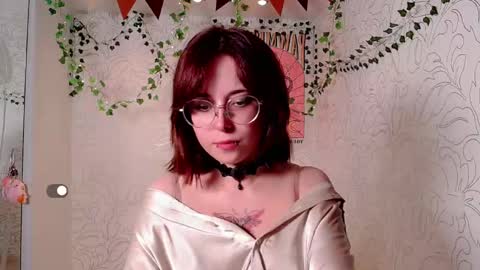 Emma online show from 12/20/24, 01:33