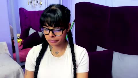 Snapshot of emmaebony_ chatting on 02/28/26, 04:41 emmaebony_ online show from 02/28/26, 04:41