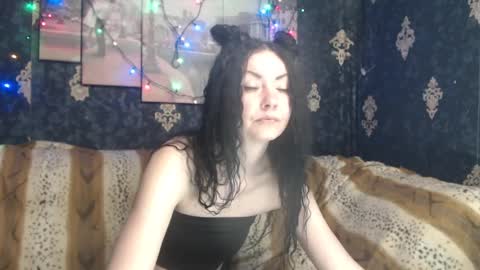 EmmaGoldX online show from 02/09/25, 07:27