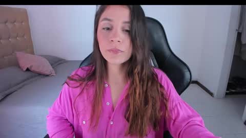 Snapshot of emmagrace99 chatting on 12/15/24, 08:36 Jennifer online show from 12/15/24, 08:36