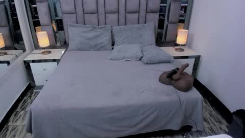 Snapshot of emmahill1 chatting on 11/03/25, 12:06 EMMA HILL online show from 11/03/25, 12:06