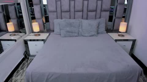 Snapshot of emmahill1 chatting on 11/11/25, 11:21 EMMA HILL online show from 11/11/25, 11:21