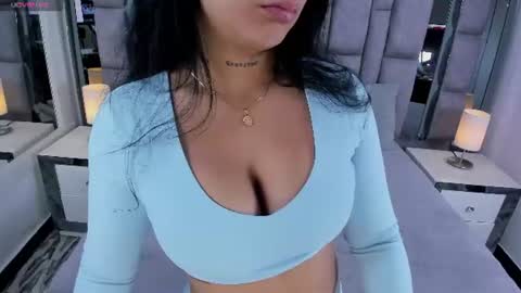 EMMA HILL online show from 07/06/26, 11:07