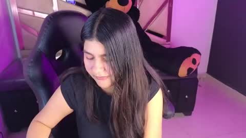 Emma online show from 12/09/24, 01:45