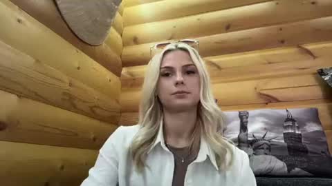 Emma online show from 06/11/26, 11:41