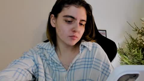 Emma online show from 12/30/24, 07:21