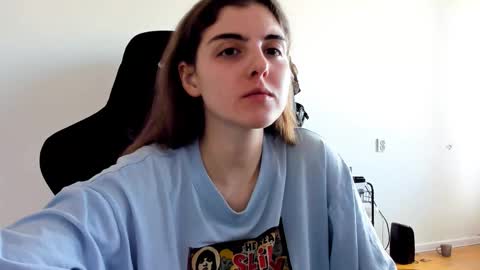 Emma online show from 09/28/25, 11:26