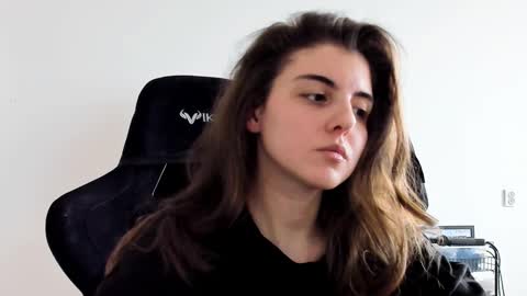 Emma online show from 02/11/26, 11:48