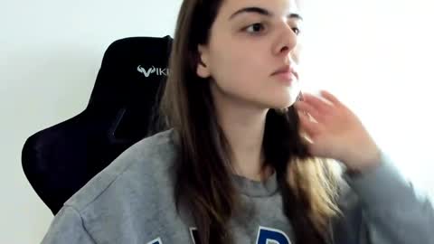 Emma online show from 04/03/26, 11:52