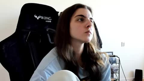 Emma online show from 04/20/26, 11:46