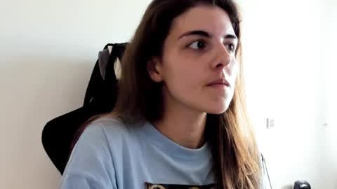 Emma online show from 06/15/26, 09:44