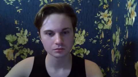 Snapshot of emmanuel_manny chatting on 11/02/25, 08:44 emmanuel_manny online show from 11/02/25, 08:44