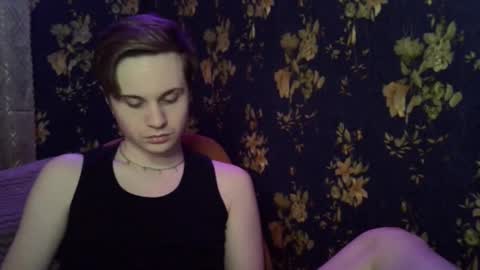 Snapshot of emmanuel_manny chatting on 11/05/25, 04:40 emmanuel_manny online show from 11/05/25, 04:40