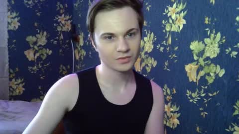 Snapshot of emmanuel_manny chatting on 11/22/25, 12:04 emmanuel_manny online show from 11/22/25, 12:04