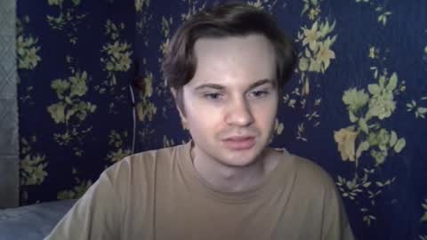 Snapshot of emmanuel_manny chatting on 12/14/25, 12:21 emmanuel_manny online show from 12/14/25, 12:21